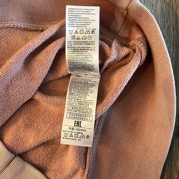 Gap Crewneck - Picture 5 of 7